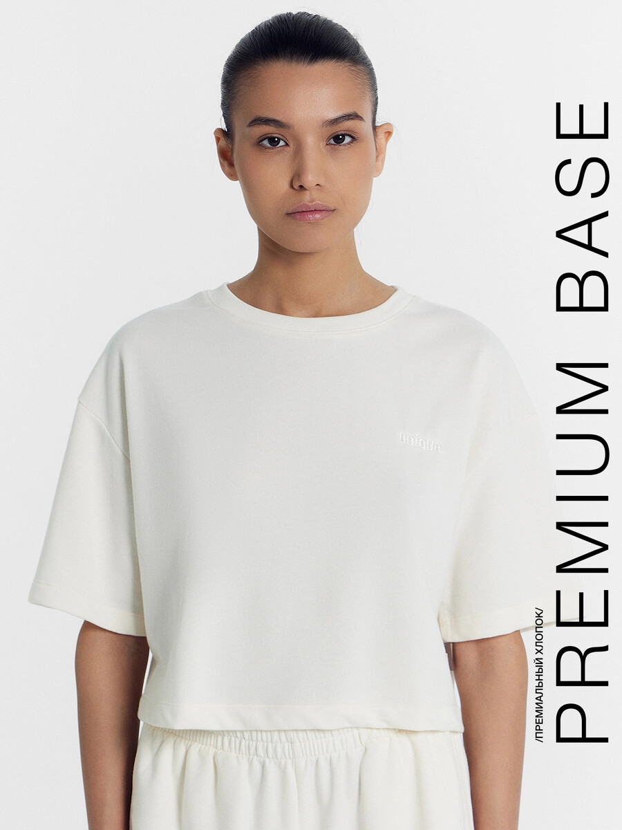 Футболка женская в молочном цвете